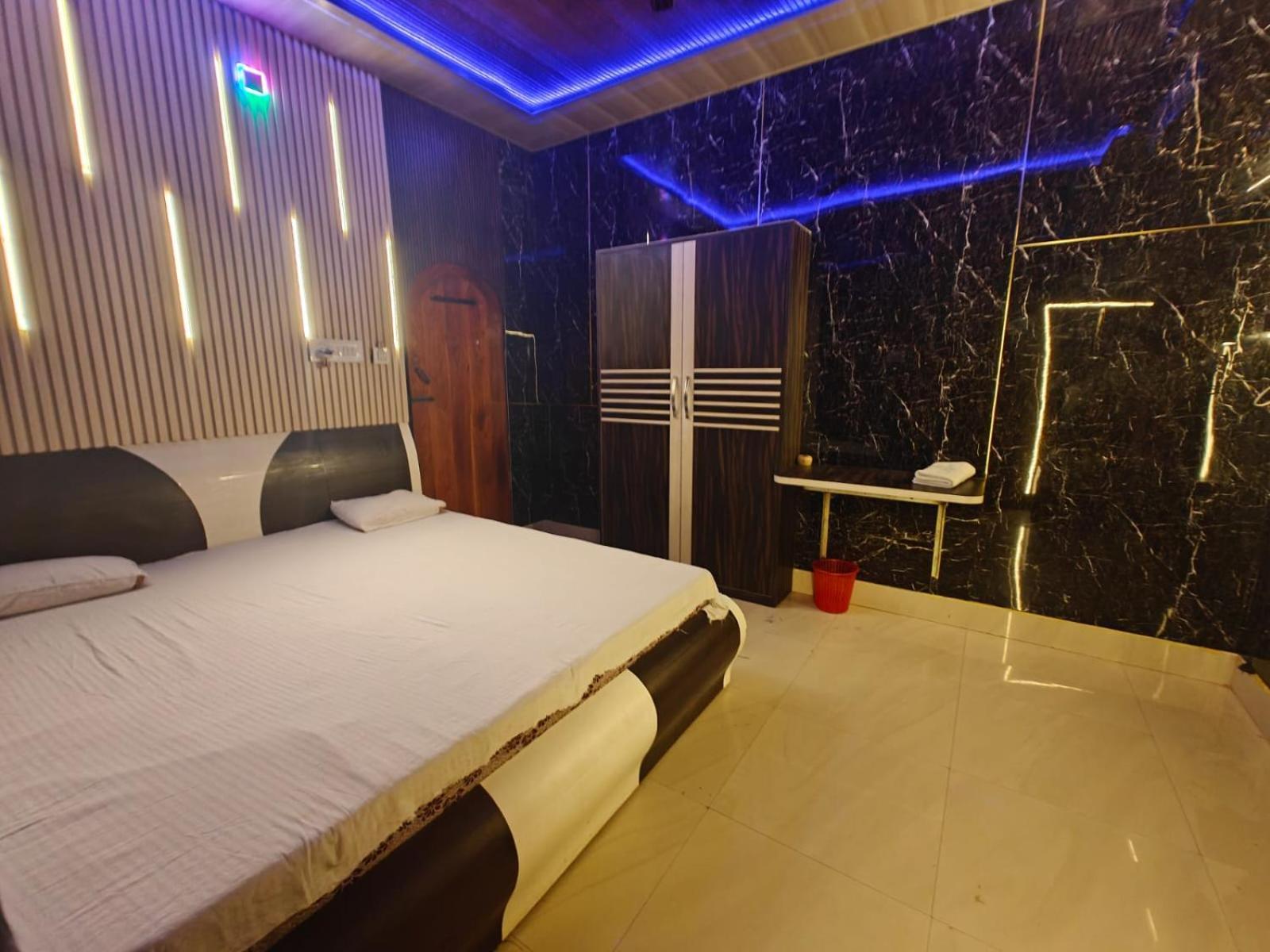 Similipal Resort Bangriposi Eksteriør billede